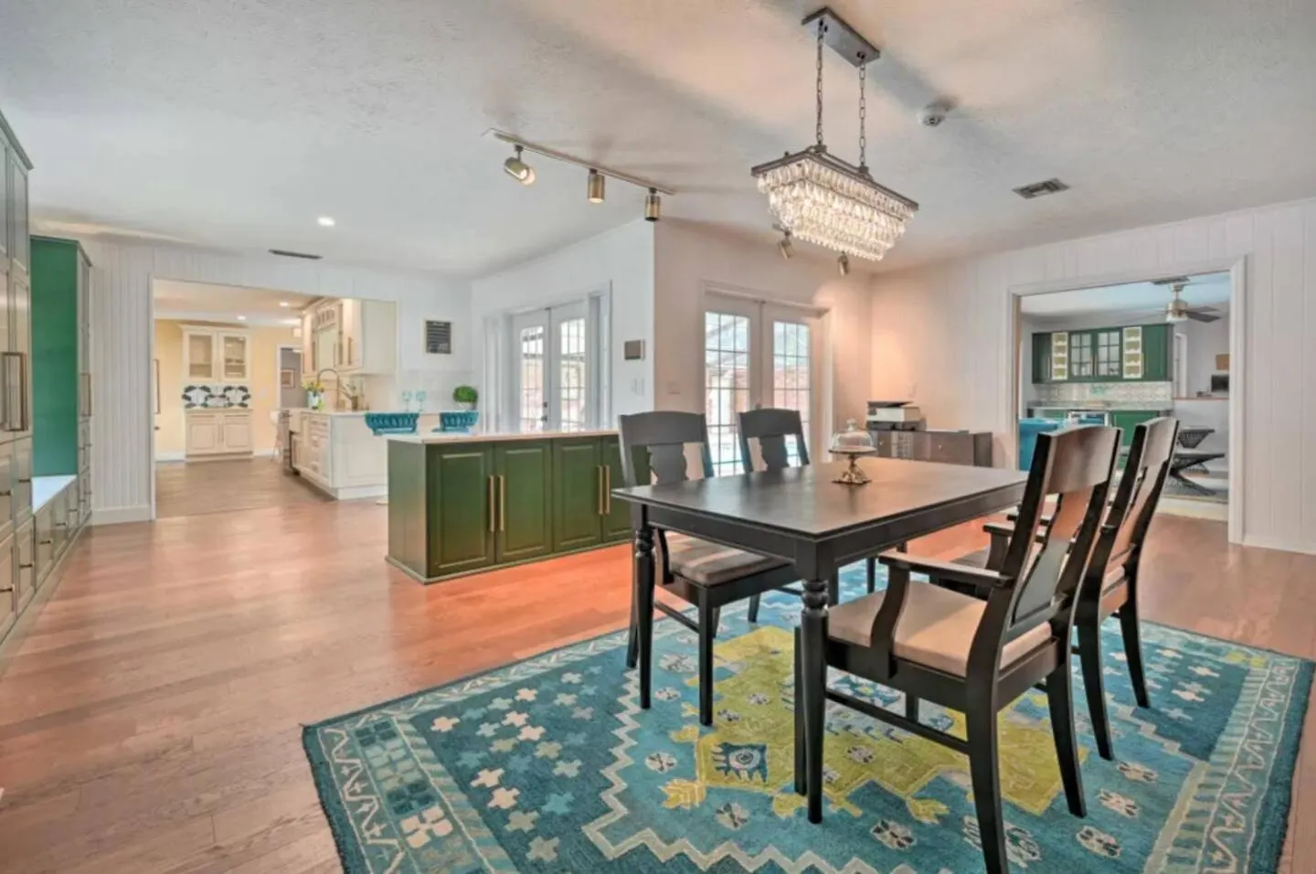 Jade Jewel - Well-Appointed Tampa Home 4 Mi To Usf Campus And Busch Gardens 0*,  USA